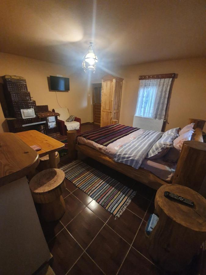 Casa Traditionala Bilbor エクステリア 写真